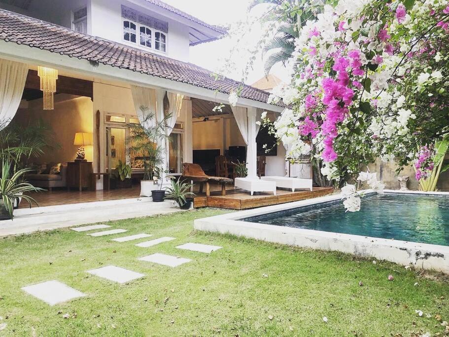 Villa Jalun Seminyak Dış mekan fotoğraf
